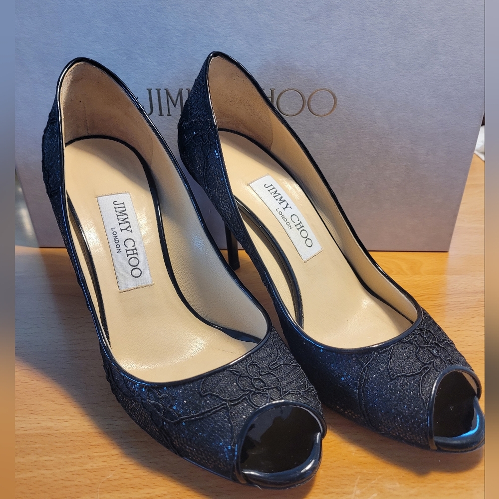 Jimmy choo shoe and clutch set